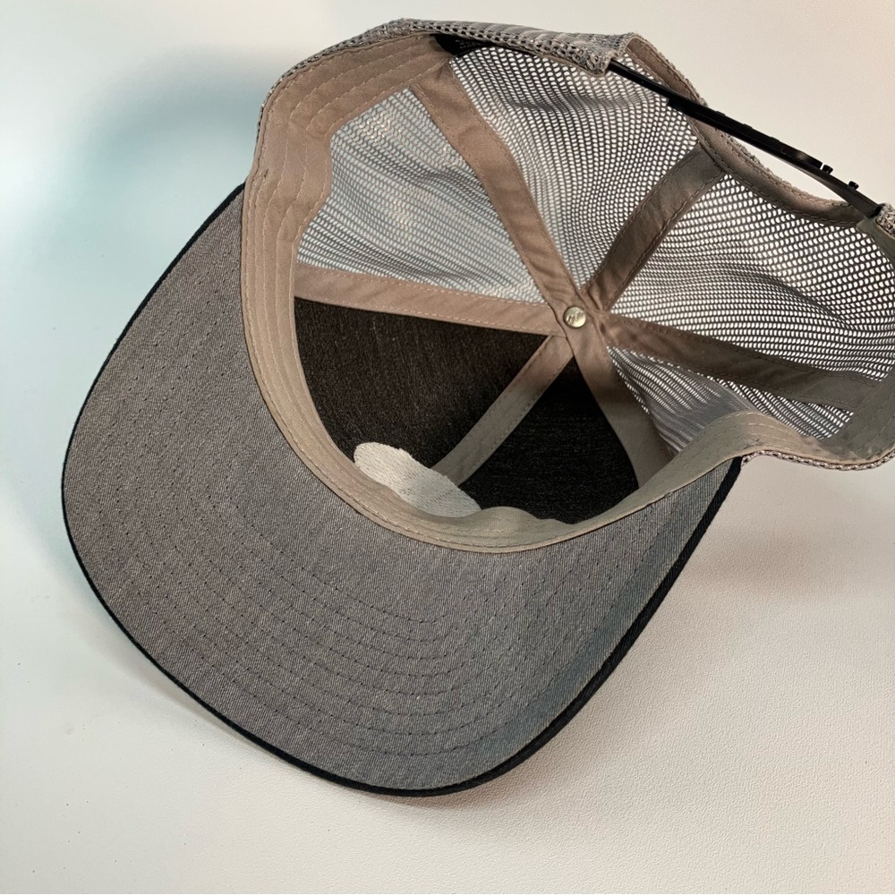 TravisMathew hat - Picture 3 of 5